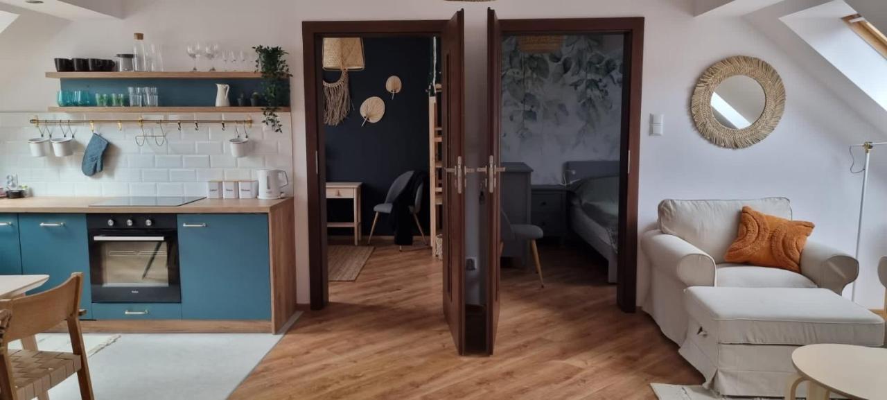 Apartament W Centrum - Nasze Poddasze Ustrzyki Dolne Exterior foto