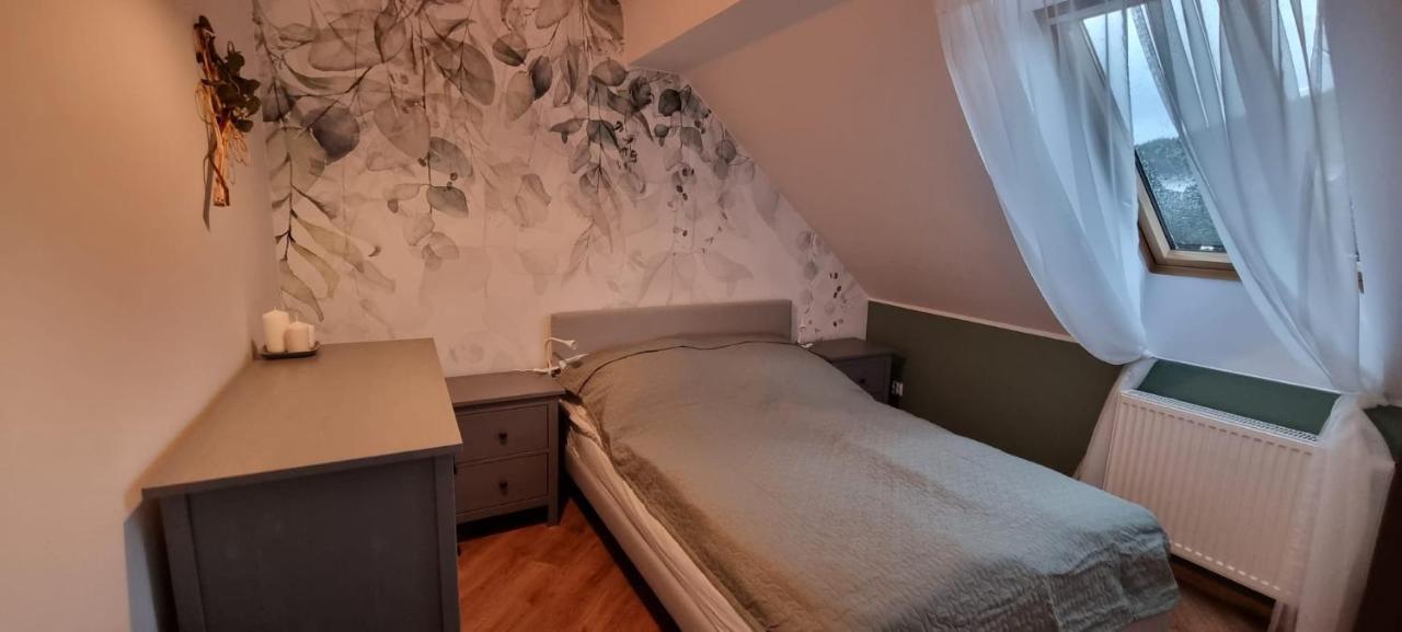 Apartament W Centrum - Nasze Poddasze Ustrzyki Dolne Exterior foto